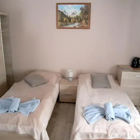 Willa Jugowice ゲストハウス ユゴビツェ