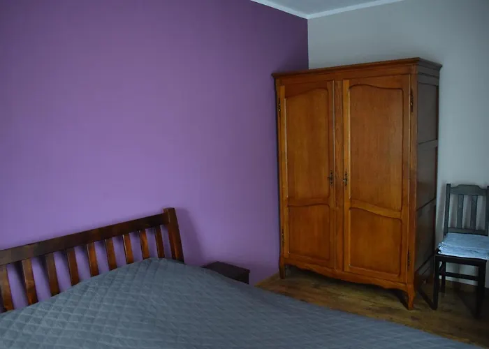 Willa Jugowice בית הארחה *