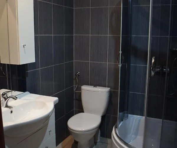 Willa Jugowice בית הארחה יוגוויצה